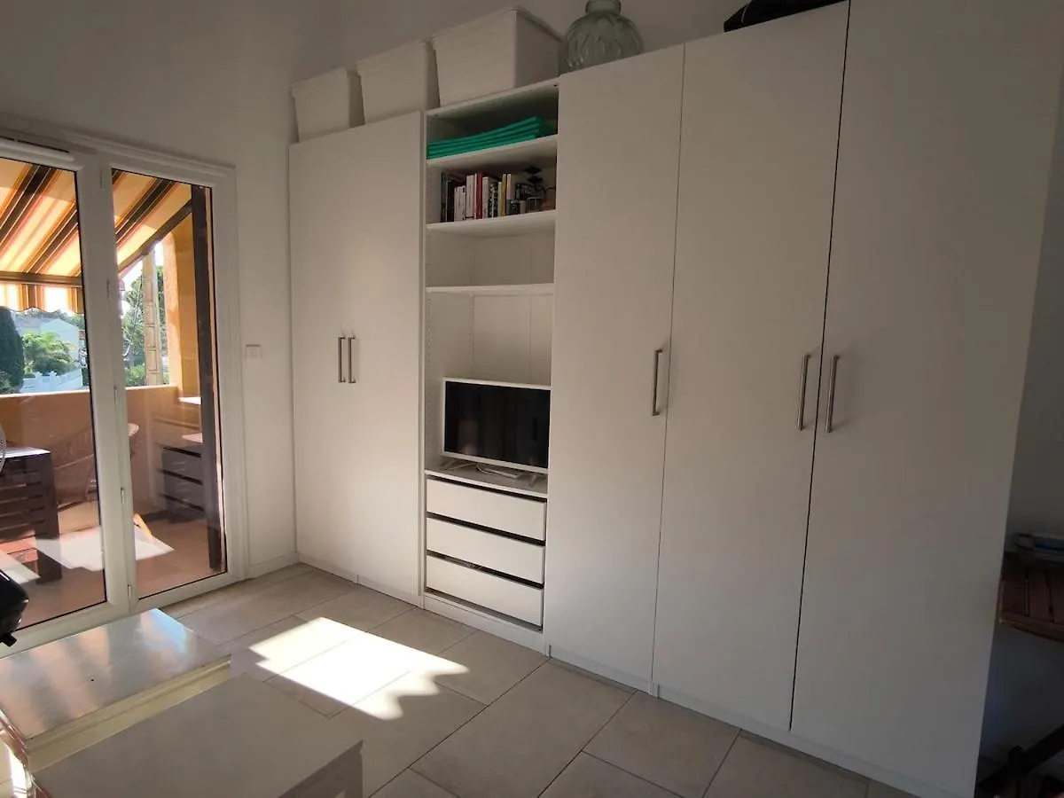 Apartament Studio Saint-Clair Le Lavandou Francja